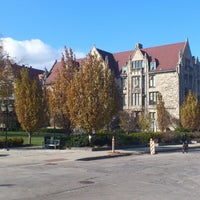 Photo taken at University of Chicago by Сергей Г. on 11/5/2012