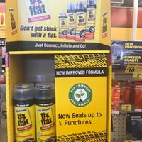 Photo taken at Advance Auto Parts by Mónica C. on 5/25/2017