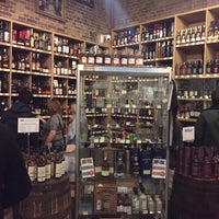 Foto scattata a The Whisky Exchange da Bamdad D. il 11/21/2015