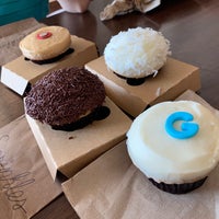 Photo taken at Sprinkles New York - Brookfield Place by Ringo on 8/3/2019