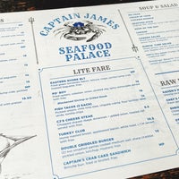 Foto tirada no(a) Captain James Landing - Restaurant and Crab House por Alyssa. em 8/11/2022