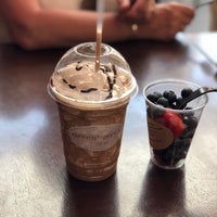 Снимок сделан в Greenberry&amp;#39;s Coffee Company пользователем Andy 6/14/2018