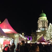 Photo taken at Weihnachtszauber Gendarmenmarkt by Sezin on 12/31/2013