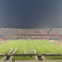 Photo taken at estádio do morumbi by Antônio Carlos S. on 9/15/2012