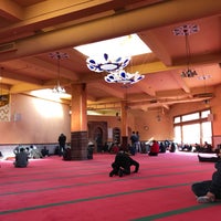 Photo taken at Islamic Society of San Francisco by Fatih T. on 1/6/2017