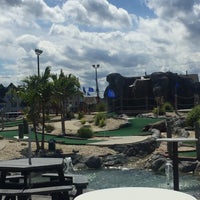 Photo taken at Lighthouse Point Miniature Golf Club by Christine W. on 7/11/2016