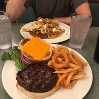 Photo taken at Carroll Gardens Classic Diner by Paige on 8/4/2017