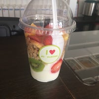 Photo taken at BIG ONE bubble tea by Polina on 5/25/2016