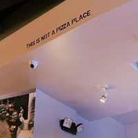 3/17/2021 tarihinde Helen M.ziyaretçi tarafından Mod Pizza'de çekilen fotoğraf