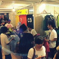 760 Koleksi Jaket Ouval Research Buah Batu HD Terbaik