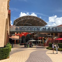 9/1/2017 tarihinde Danny R.ziyaretçi tarafından Dolphin Mall'de çekilen fotoğraf