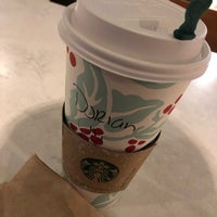 Photo taken at Starbucks by Dorian J. on 11/27/2018