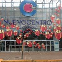 รูปภาพถ่ายที่ Nuevocentro Shopping โดย Claudio S. เมื่อ 12/4/2012