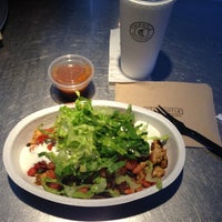 Photo taken at Chipotle Mexican Grill by Vic N. on 9/5/2013