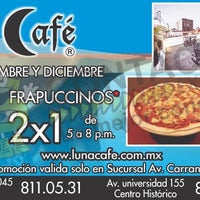 Foto tomada en Luna Café  por Luna Café el 12/10/2012