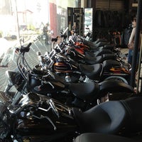 Photo taken at Harley-Davidson by Jordy on 12/22/2012