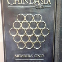 Foto tirada no(a) The ChindAsia Club por Scott E. em 4/27/2014