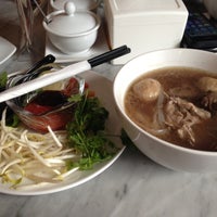 Review Cali Deli & Madame Ching Sampoerna