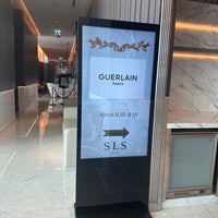 Foto diambil di SLS Dubai Hotel &amp;amp; Residences oleh Amaleez pada 5/7/2024
