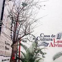 Photo taken at Casa de Cultura Laura Alvim by Thais V. on 8/24/2017