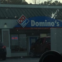 Photo taken at Domino&amp;#39;s Pizza by Melissa B. on 10/30/2016