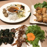 Photo taken at Home Vietnamese Restaurant by MHOGmhog .. on 8/5/2019