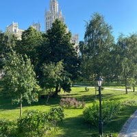 Photo taken at Площадь Яузские Ворота by Iennifer on 6/19/2021