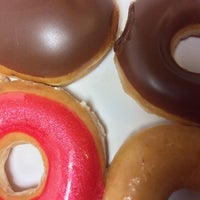 Photo taken at Krispy Kreme by Iennifer on 6/13/2015