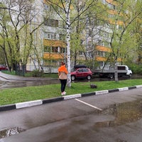 Photo taken at Район «Вешняки» by Iennifer on 5/6/2021