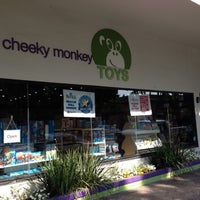 8/9/2014 tarihinde Cheeky Monkey Toysziyaretçi tarafından Cheeky Monkey Toys'de çekilen fotoğraf