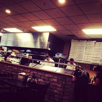 8/30/2014にEdward S.がKrispy Pizzaで撮った写真