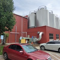 Снимок сделан в Odell Brewing Company пользователем Zachary W. 8/13/2023