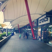crocs mcarthurglen