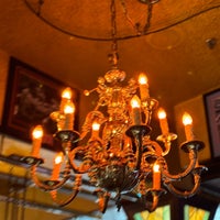 Foto diambil di Laurenzo&amp;#39;s Restaurant oleh Rainman pada 4/16/2023