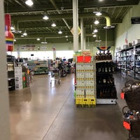 Photo taken at Spec&amp;#39;s Wines, Spirits &amp;amp; Finer Foods by Rainman on 7/4/2017