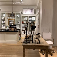 Photo taken at Pottery Barn by Rainman on 12/23/2018