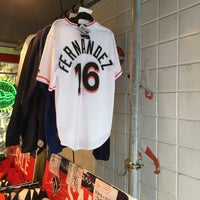 Selection 新宿店 ベースボール館 Magasin De Sport A 新宿区 Selection 新宿店 ベースボール館 Magasin De Sport A 新宿区