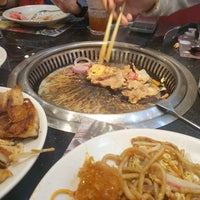 Photo taken at YakiMix Sushi &amp;amp; Smokeless Grill by Chareth M. on 10/21/2022