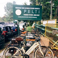Lapangan Tenis Taman Malukupelti Lapangan Tenis Di Bandung