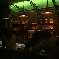 10/13/2012 tarihinde Emily Adziyaretçi tarafından Πικ-Νικ-Bar'de çekilen fotoğraf