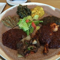 Foto tomada en Sheba Ethiopian Restaurant  por Stanislav S. el 7/18/2015