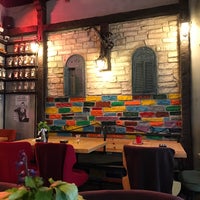 Photo taken at Cafe Noir Beşiktaş by Görkem D. on 4/7/2017