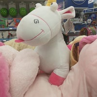 Photo taken at Toys&amp;quot;R&amp;quot;Us by Claudia on 4/14/2018
