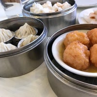 Photo taken at The Palace Seafood &amp;amp; Dim Sum by Teri T. on 2/13/2017