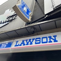 Photo taken at Lawson by かっくん〜トリプルワーカー〜 on 10/22/2022