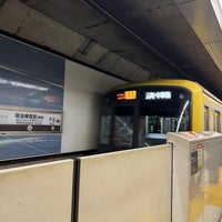 Photo taken at Meiji-jingumae &amp;#39;Harajuku&amp;#39; Station by かっくん〜トリプルワーカー〜 on 3/19/2024