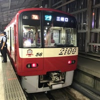 Photo taken at Keikyu Shinagawa Station (KK01) by かっくん〜トリプルワーカー〜 on 7/9/2018