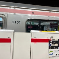 Photo taken at Tokyu / Minatomirai Line Yokohama Station (TY21/MM01) by かっくん〜トリプルワーカー〜 on 5/9/2024
