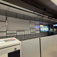 Photo taken at Fukutoshin Line Shibuya Station (F16) by かっくん〜トリプルワーカー〜 on 5/12/2024