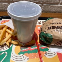 Photo taken at Burger King by かっくん〜トリプルワーカー〜 on 2/24/2024